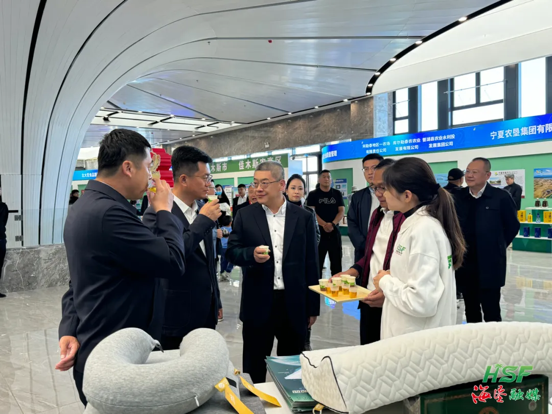 2eff88677ba74c9bbc8cb61589ea38f5